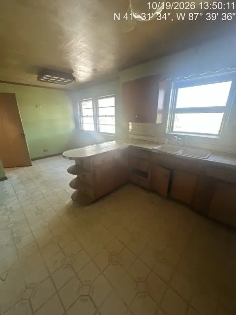 306 Abbott Avenue, Chicago Heights, IL 60411 - #3