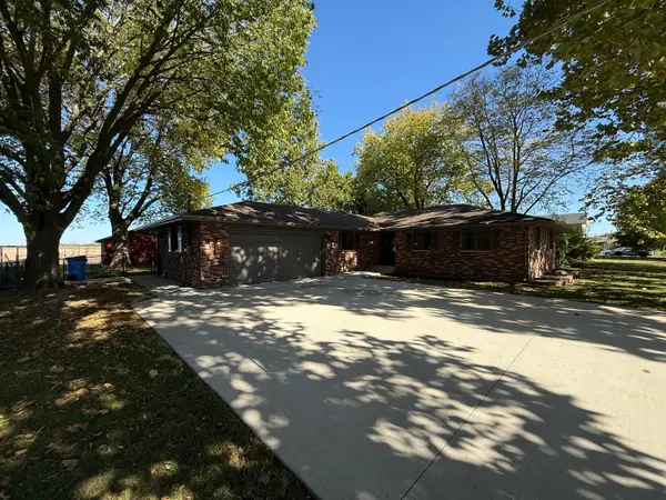 60 Oak Street, South Wilmington, IL 60474