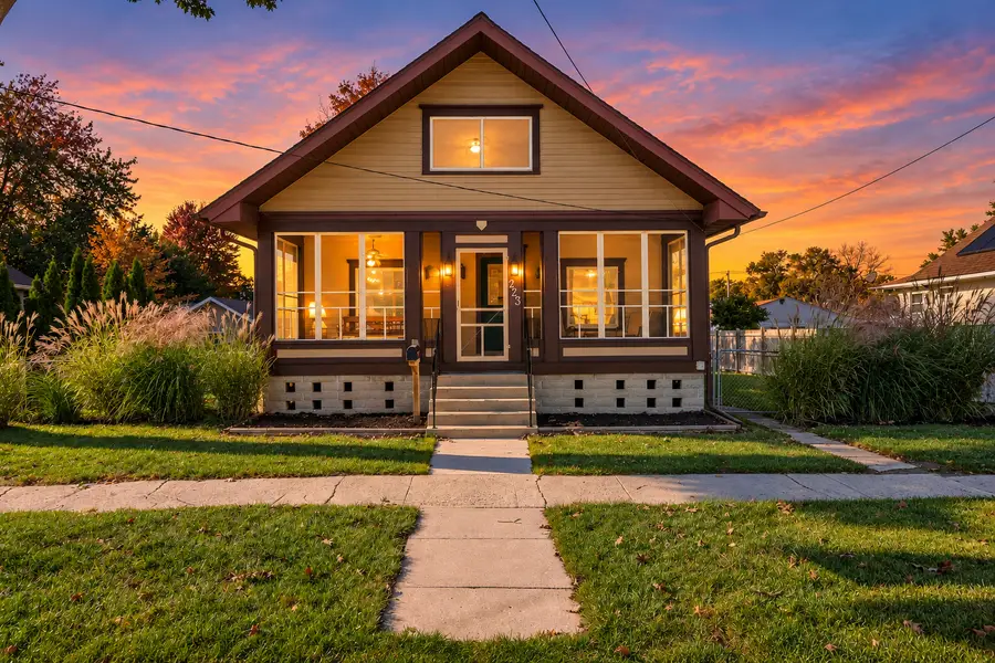 223 W Marshall Street, Belvidere, IL 61008 - #2