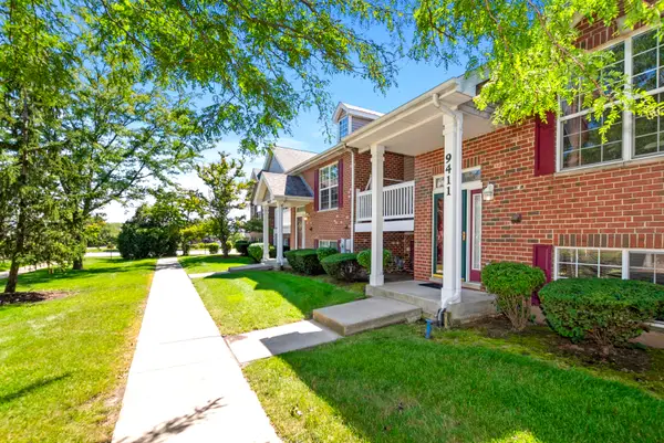 9411 Albany Court, Orland Park, IL 60467