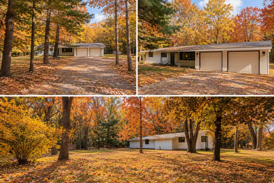 6130 E Deerfield Drive, Coal City, IL 60416 - #3