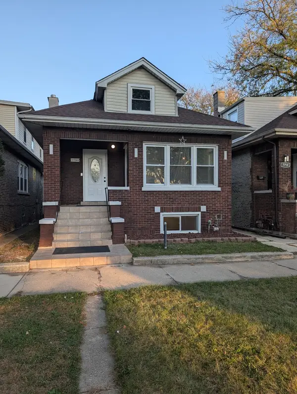 7755 S Calumet Avenue, Chicago, IL 60619