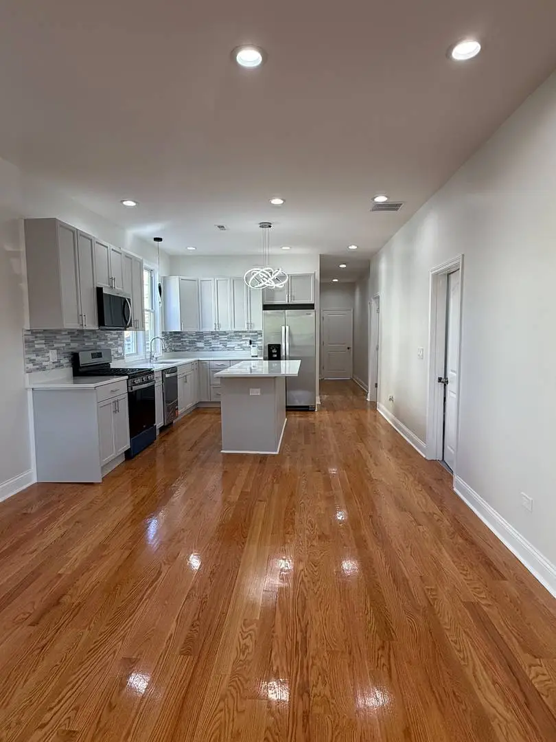 1733 N Keating Avenue, Chicago, IL 60639 - #3