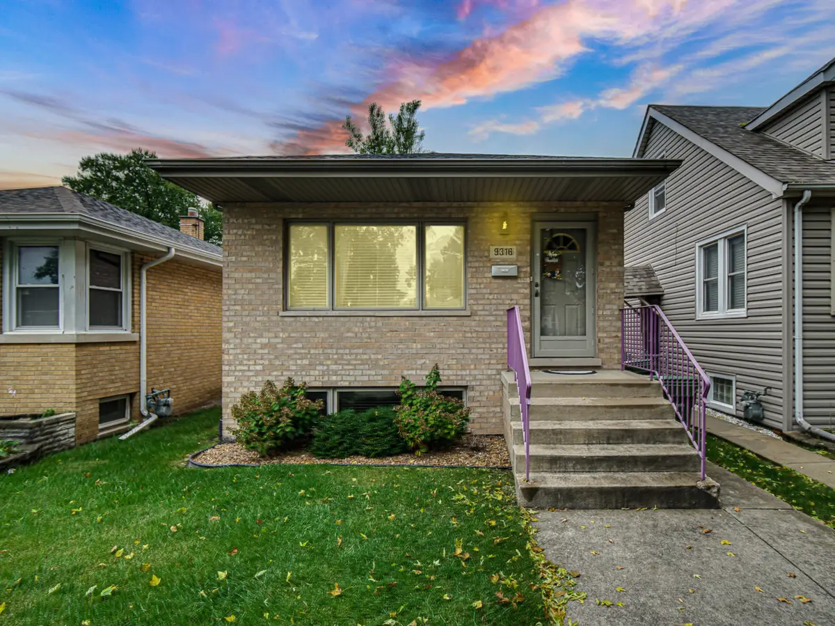 9316 S 54th Avenue, Oak Lawn, IL 60453 - #1