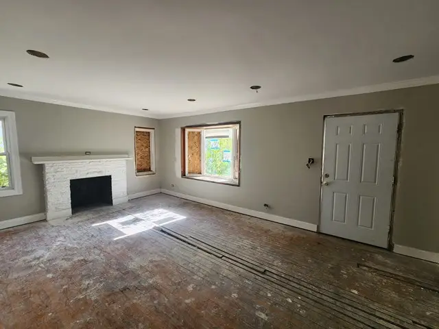 289 W 16th Street, Chicago Heights, IL 60411 - #3