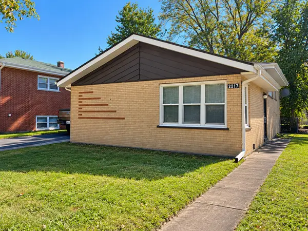 2217 W 156th Place, Markham, IL 60426