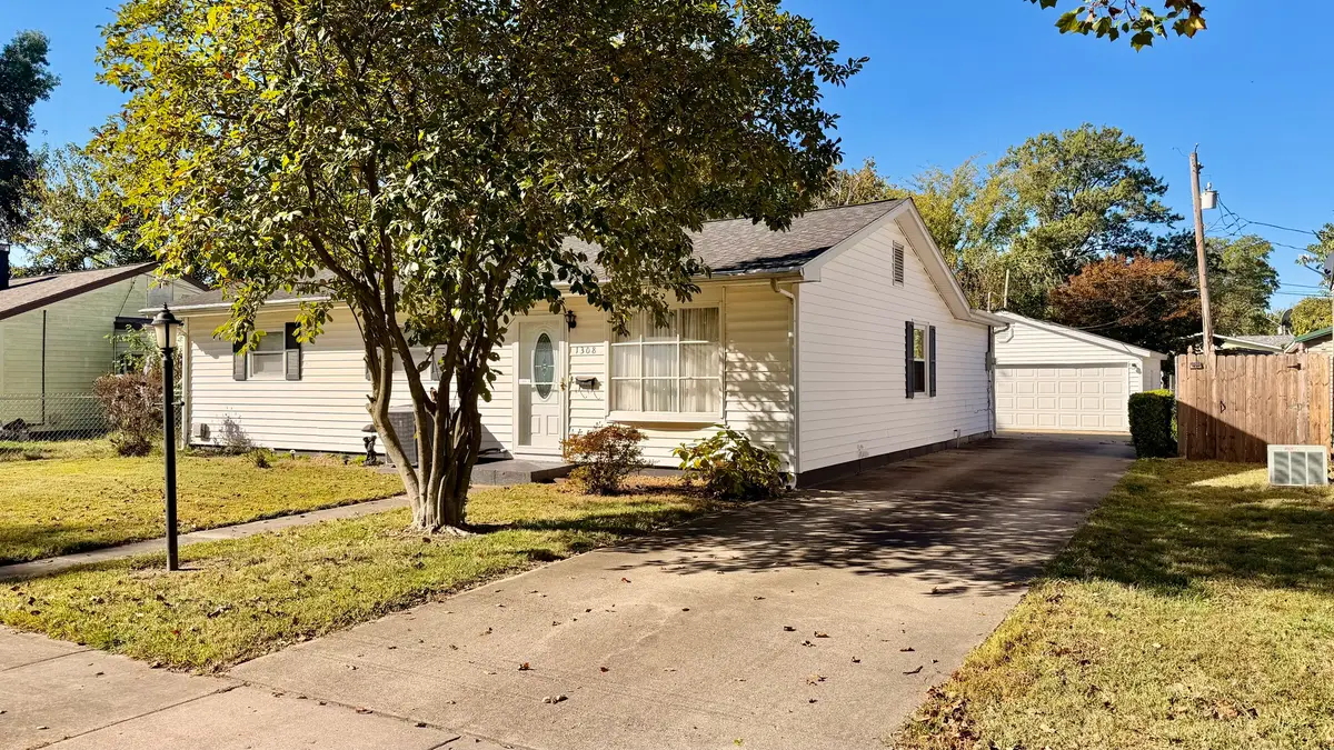 1308 Short Street, Centralia, IL 62801 - #1