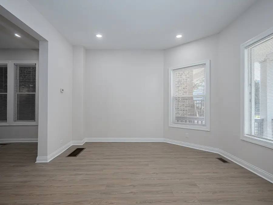 7145 S Ingleside Avenue, Chicago, IL 60619 - #3
