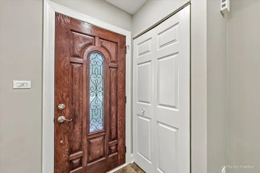 193 Thomas Court #B, Bartlett, IL 60103 - #2