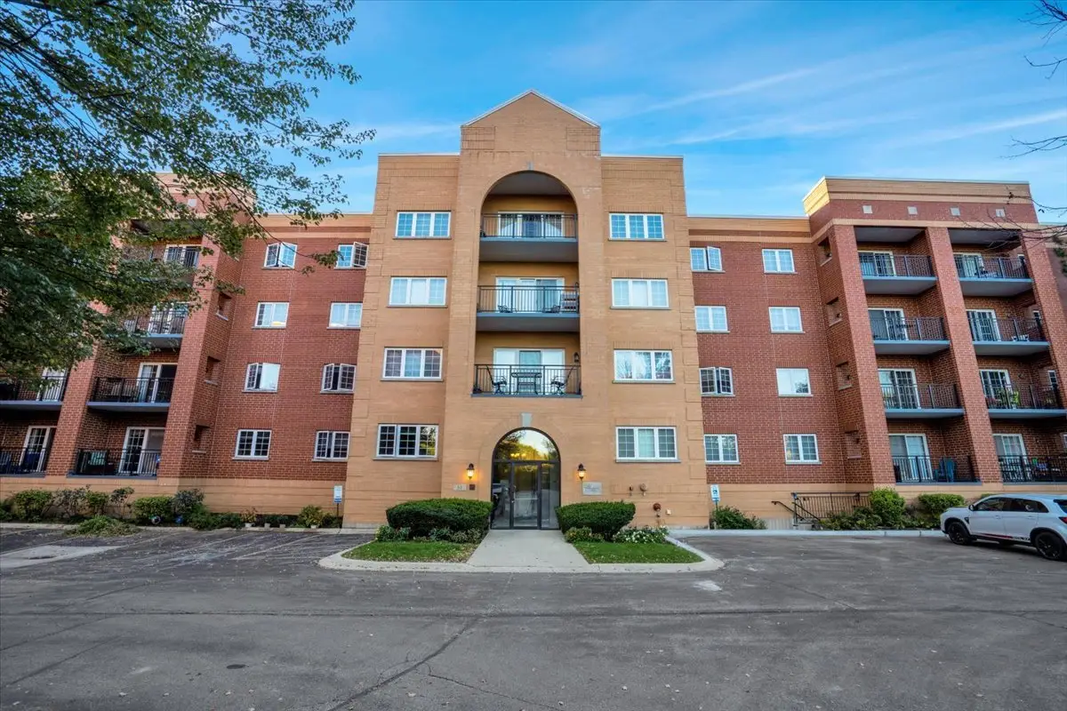55 S Hale Street #207, Palatine, IL 60067 - #1