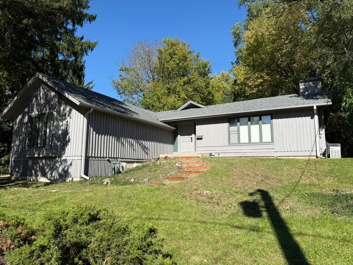 306 Park Avenue, Cary, IL 60013 - #1