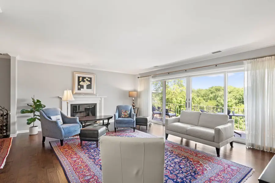 5 Oak Brook Club Drive #P2S, Oak Brook, IL 60523 - #2