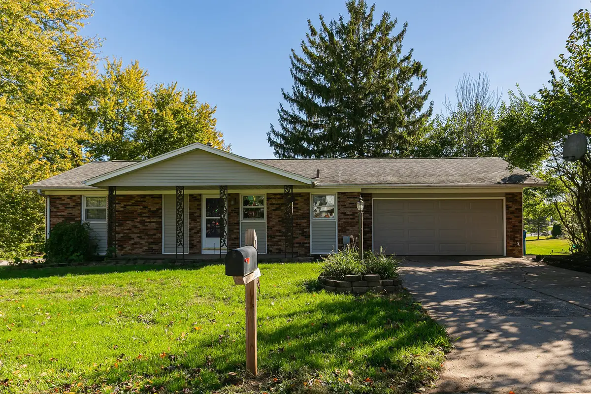 55 Park Avenue, Eldridge, IA 52748 - #1