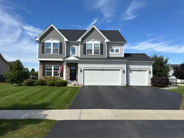 938 Blue Aster Parkway, Gilberts, IL 60136