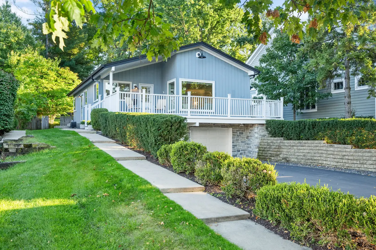 315 Park Avenue, Clarendon Hills, IL 60514 - #1