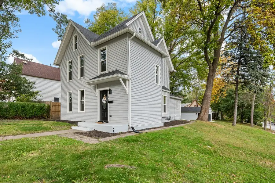 1152 E 13th Street, Davenport, IA 52803 - #3