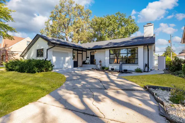 9525 Parkside Avenue, Oak Lawn, IL 60453
