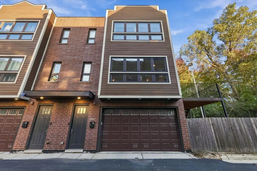 2957 W Cornelia Avenue #4, Chicago, IL 60618 - #2