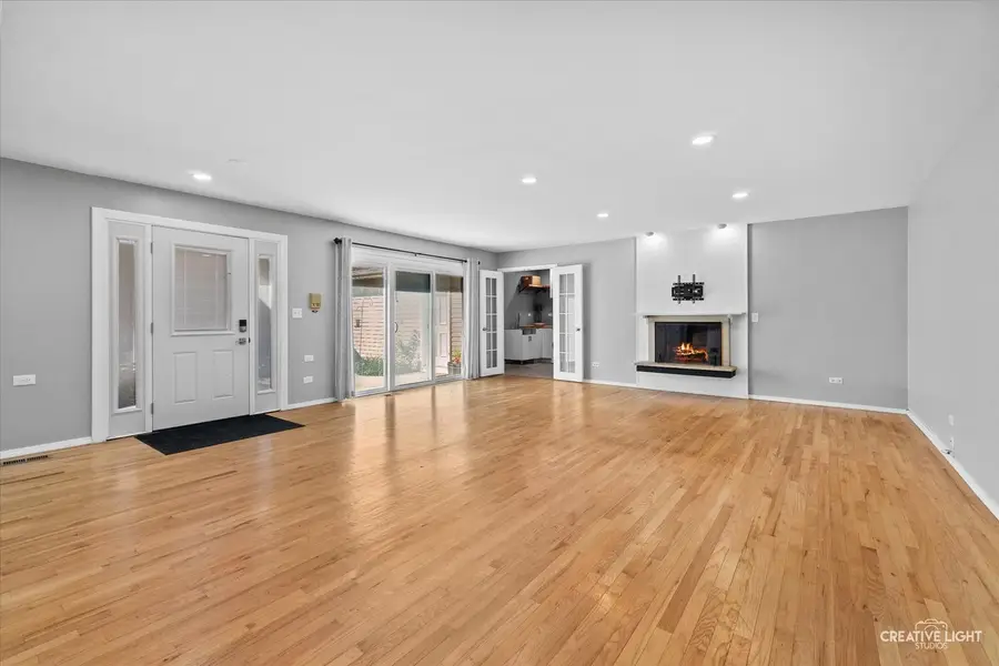 1004 Dartmouth Drive, Wheaton, IL 60189 - #3