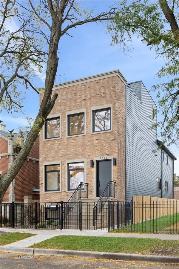 2522 W Huron Street, Chicago, IL 60612