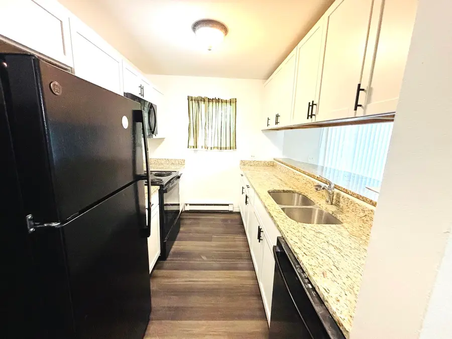 1375 N Winslowe Drive #103, Palatine, IL 60074 - #3