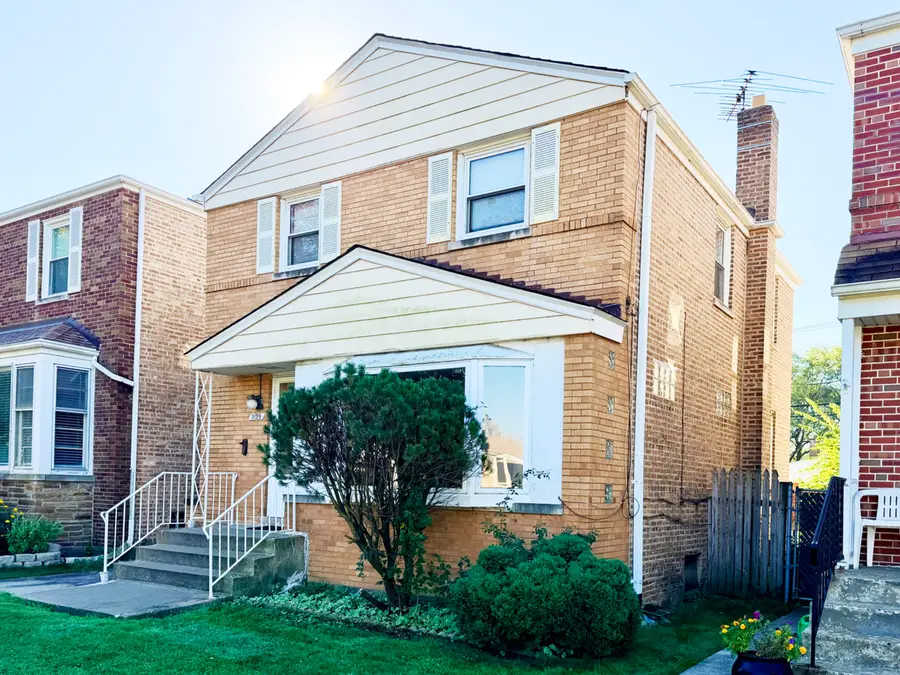 3129 W Birchwood Avenue, Chicago, IL 60645 - #3