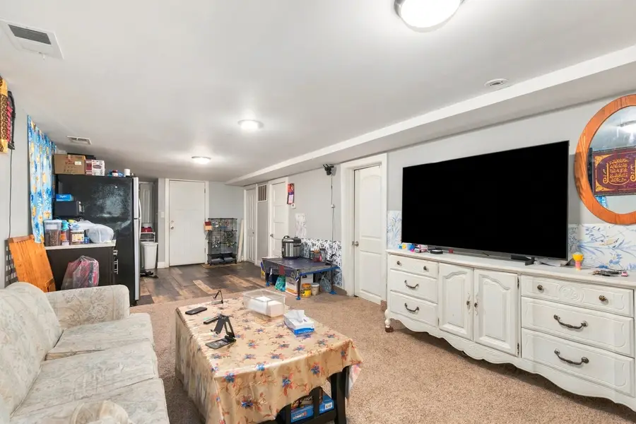 6044 N Fairfield Avenue, Chicago, IL 60659 - #2