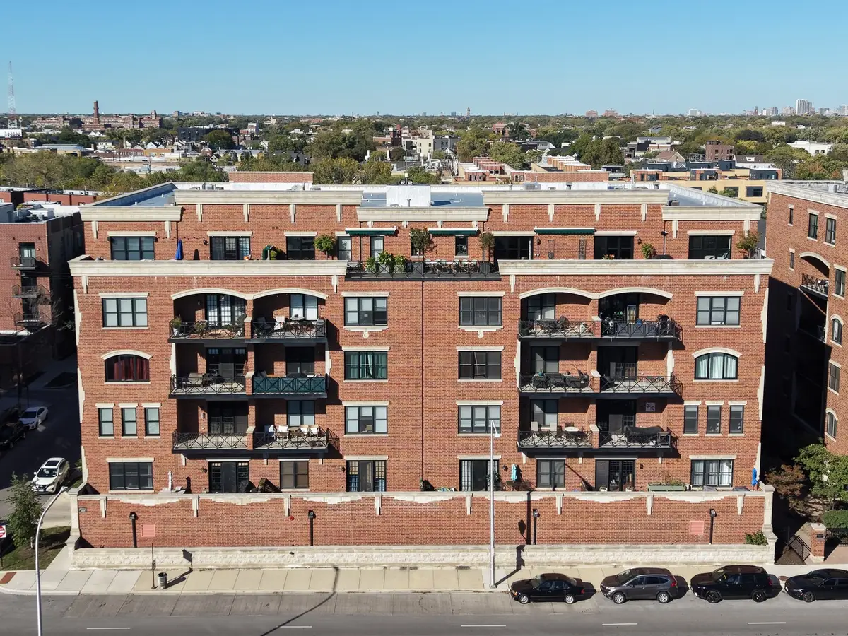2801 N Oakley Avenue #206, Chicago, IL 60618 - #1