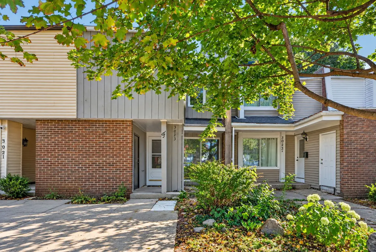 3023 Wakefield Drive #F, Carpentersville, IL 60110 - #1