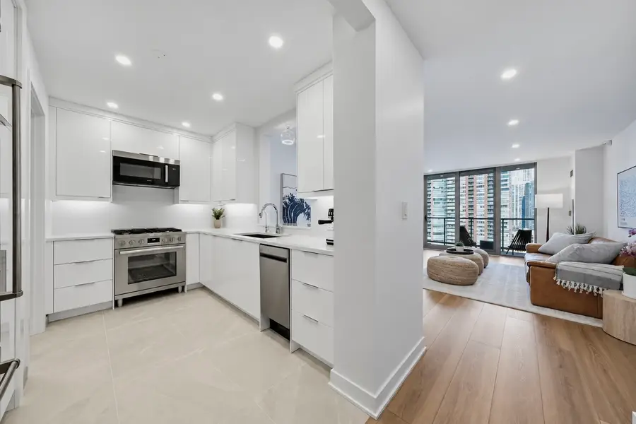 420 E Waterside Drive #1109, Chicago, IL 60601 - #2