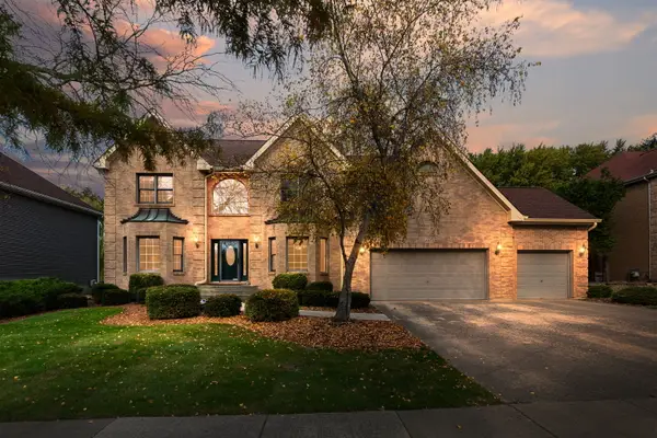 2230 Buckthorn Drive, Algonquin, IL 60102