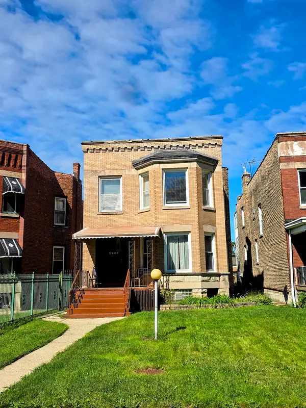 4722 W West End Avenue, Chicago, IL 60644
