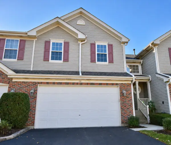 53 Stonegate Lane, Streamwood, IL 60107