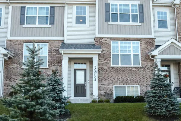 30W004 Brayman Court, Warrenville, IL 60563