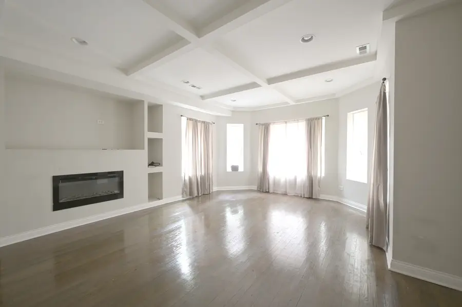 8146 S Langley Avenue, Chicago, IL 60619 - #3