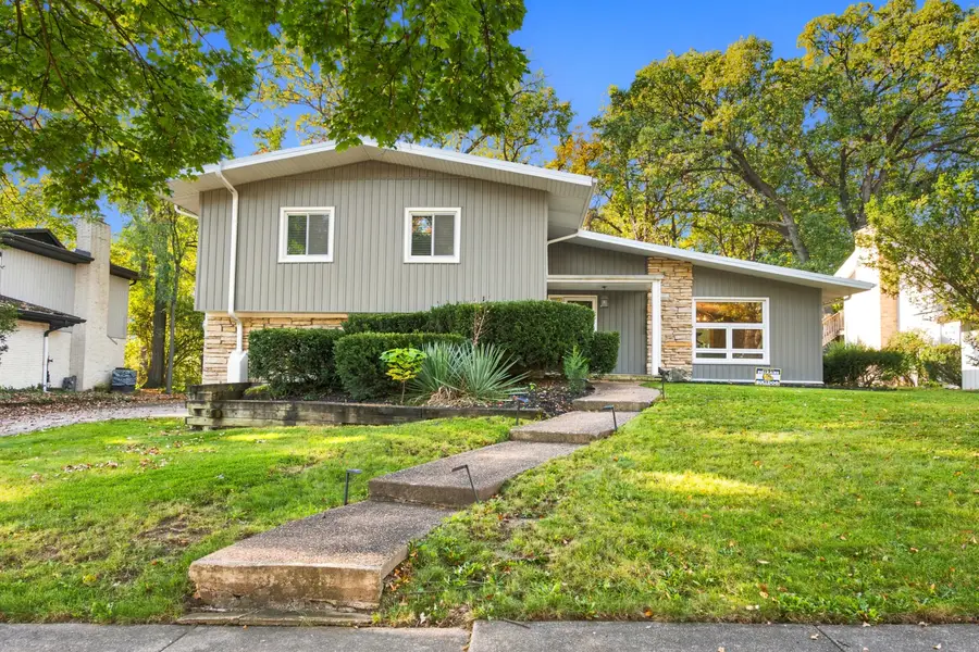 1161 Barneswood Drive, Downers Grove, IL 60515 - #2