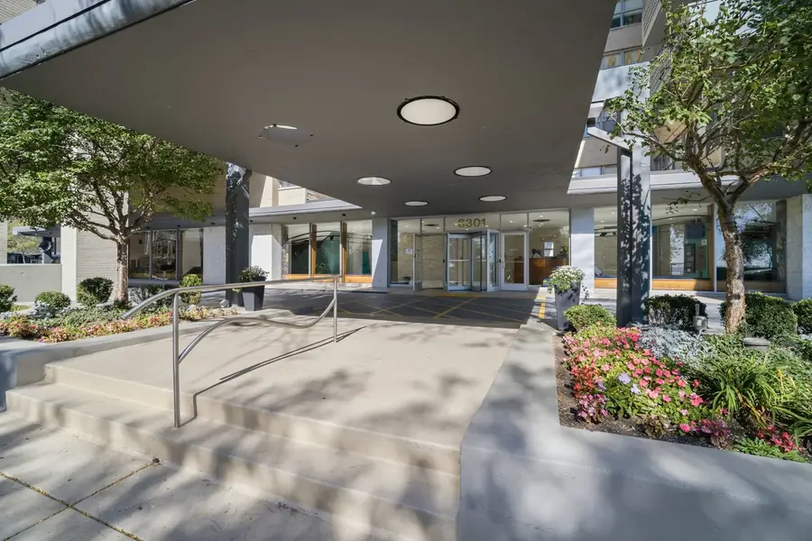6301 N Sheridan Road #21P, Chicago, IL 60660 - #2