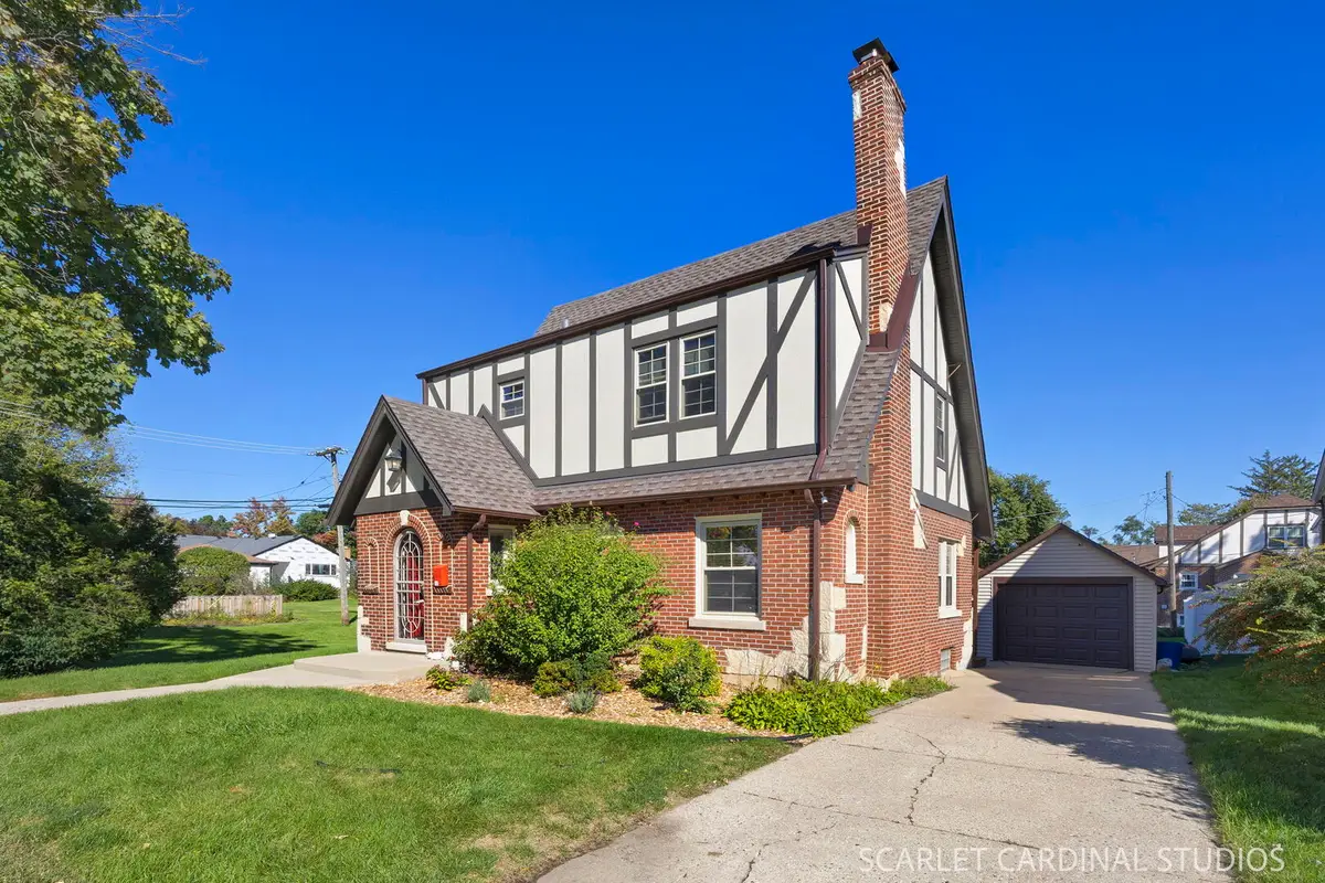 819 S Harvard Avenue, Villa Park, IL 60181 - #1