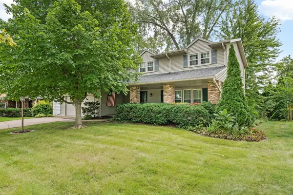 1223 Crow Creek Road, Bettendorf, IA 52722