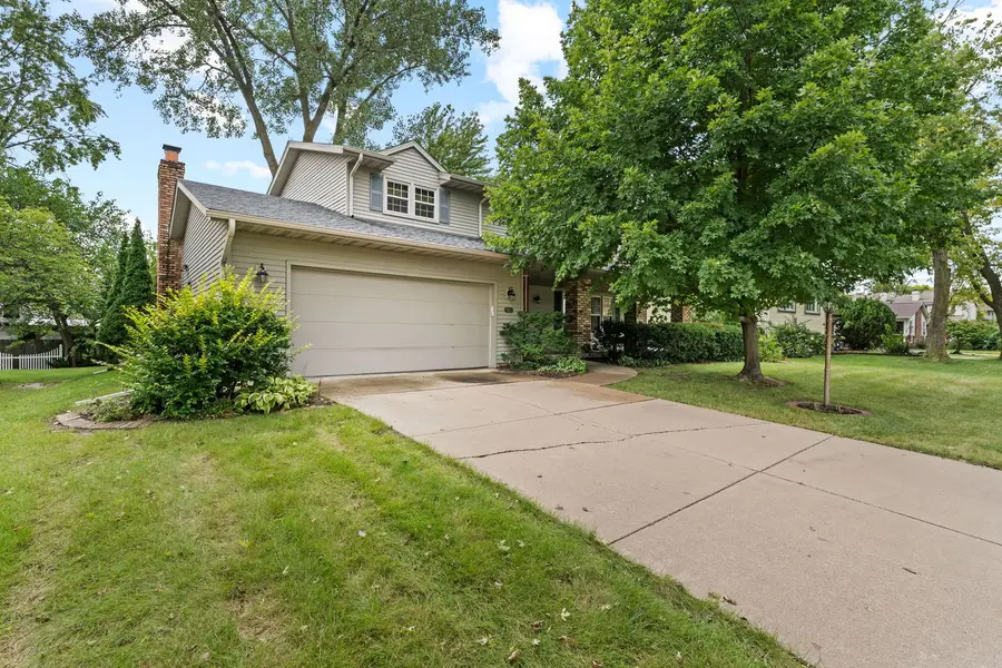 1223 Crow Creek Road, Bettendorf, IA 52722 - #2