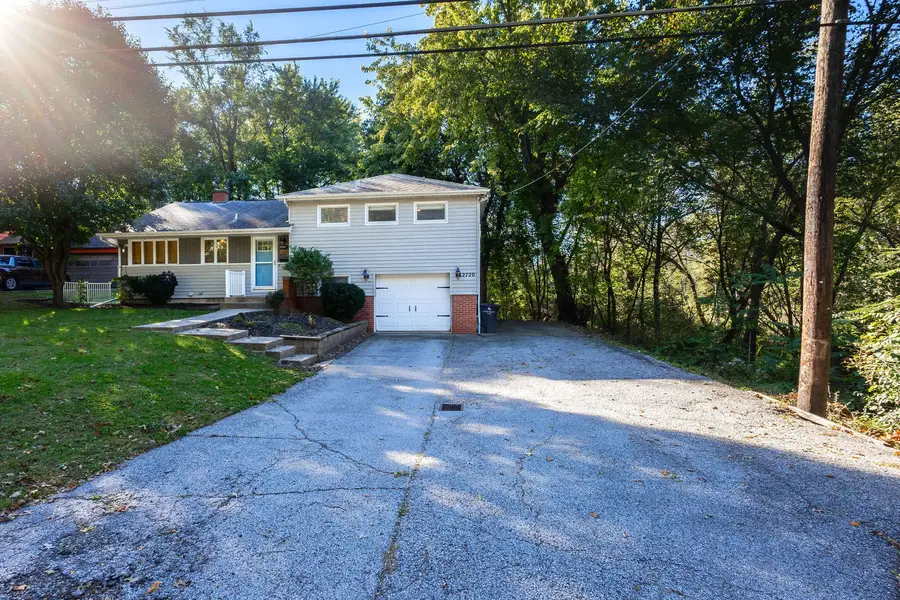 2720 31st Avenue, Rock Island, IL 61201 - #2