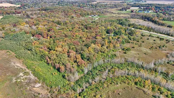0s810 Autumn Woods Lane, Elburn, IL 60119