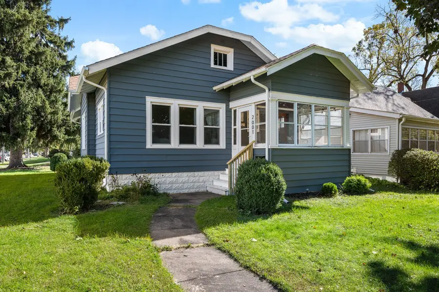 2001 29th Street, Rock Island, IL 61201 - #2