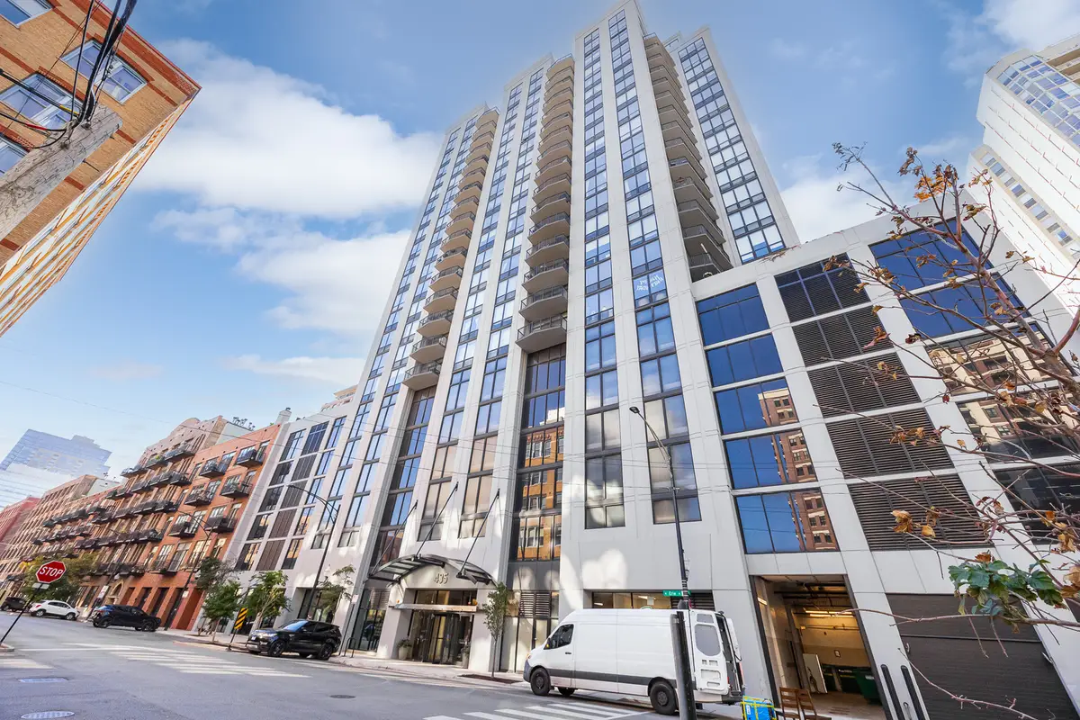 435 W Erie Street #701, Chicago, IL 60654 - #1