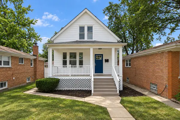 10116 S Malta Street, Chicago, IL 60643