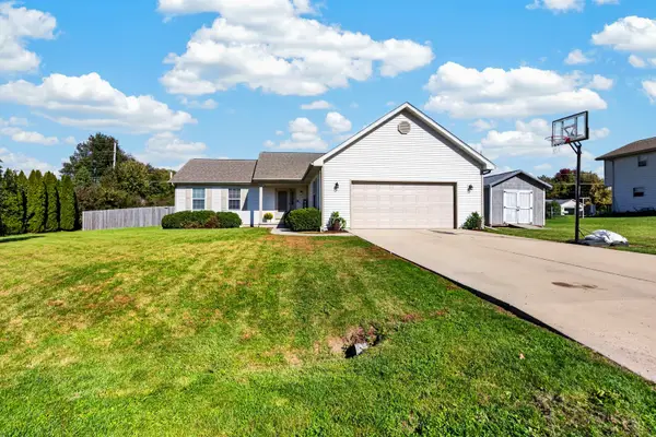 103 Merganser Court, Downs, IL 61736