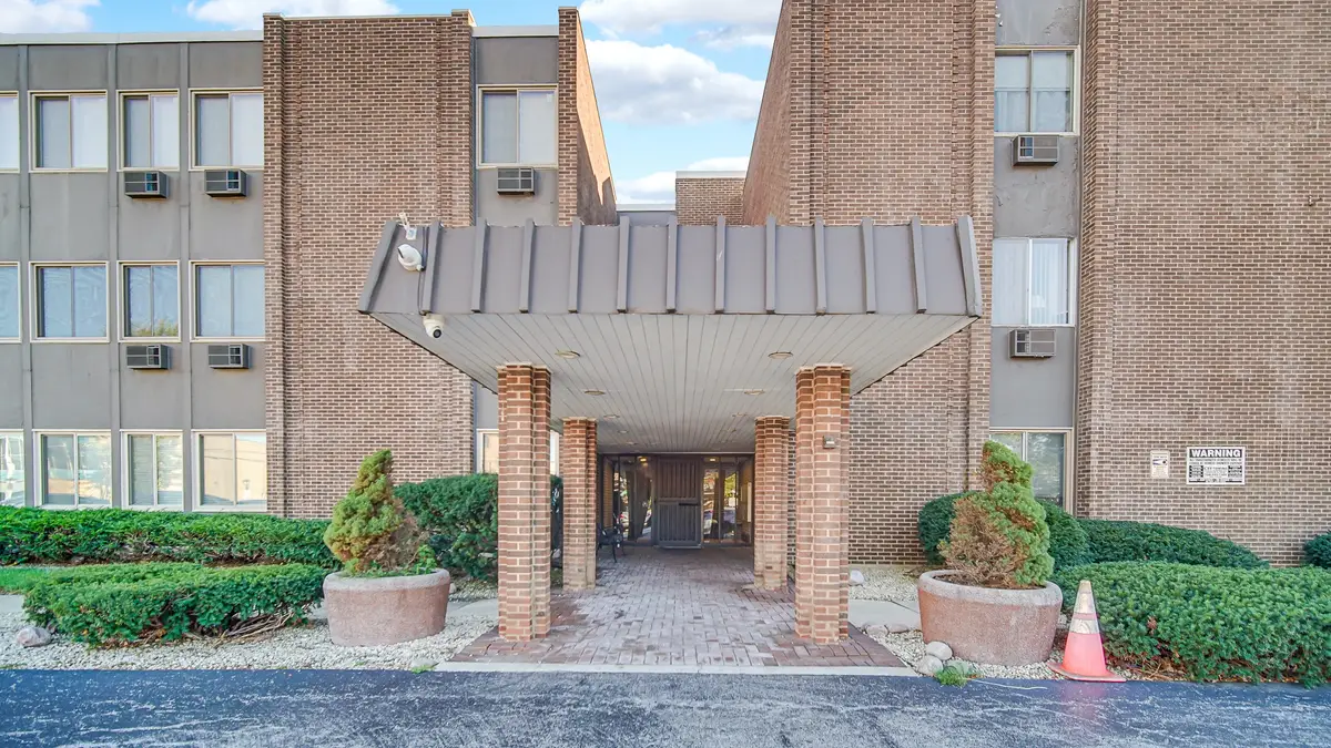 1117 Leavitt Avenue #114, Flossmoor, IL 60422 - #1
