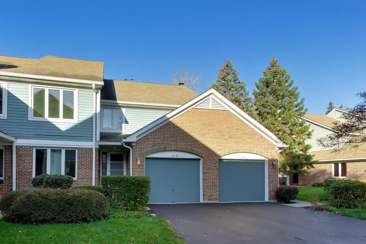 1671 N Courtland Drive #1671, Arlington Heights, IL 60004 - #1