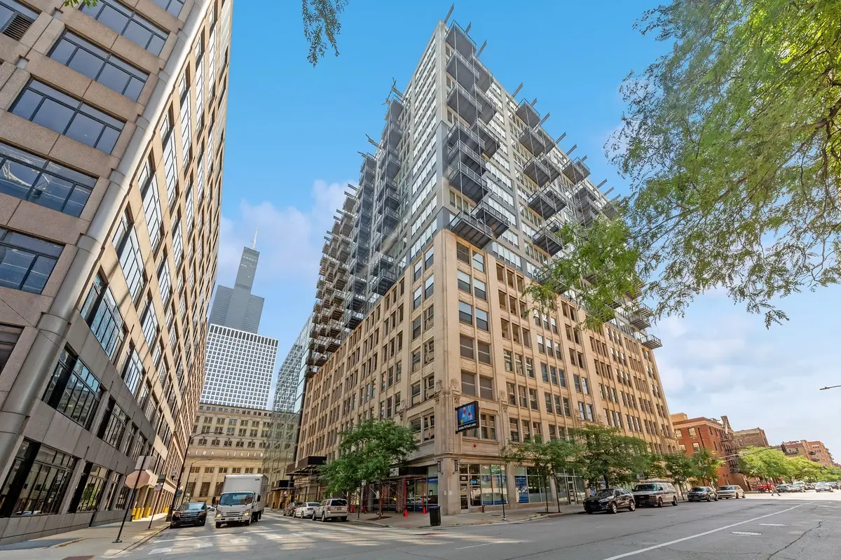 565 W Quincy Street #1216, Chicago, IL 60661 - #1