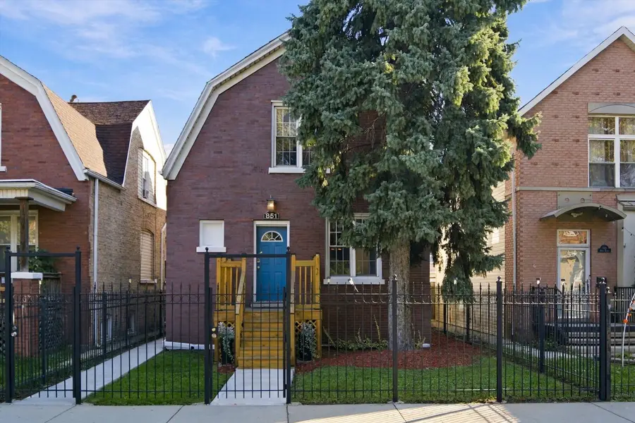 851 N Karlov Avenue, Chicago, IL 60651 - #3